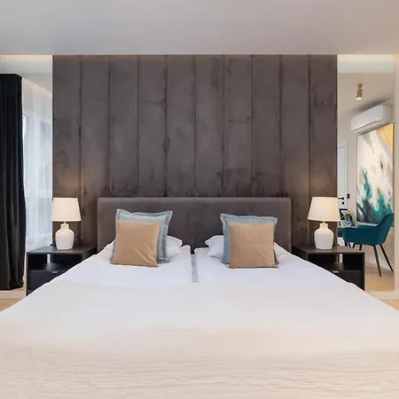 Exclusive On The Vistula River In By Renters Prestige * Cracovia