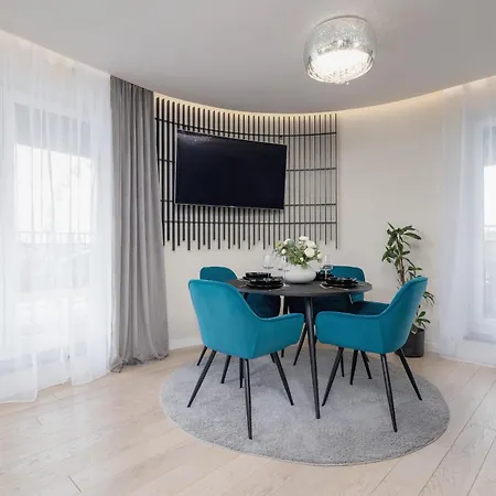 Exclusive On The Vistula River In By Renters Prestige 公寓 *