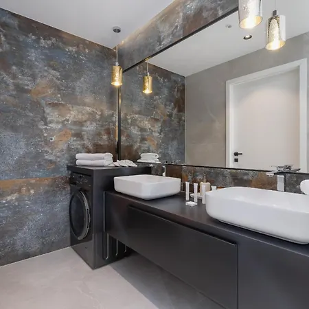 Exclusive On The Vistula River In By Renters Prestige 公寓 *